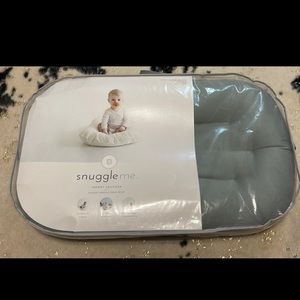 Snuggle me infant lounger